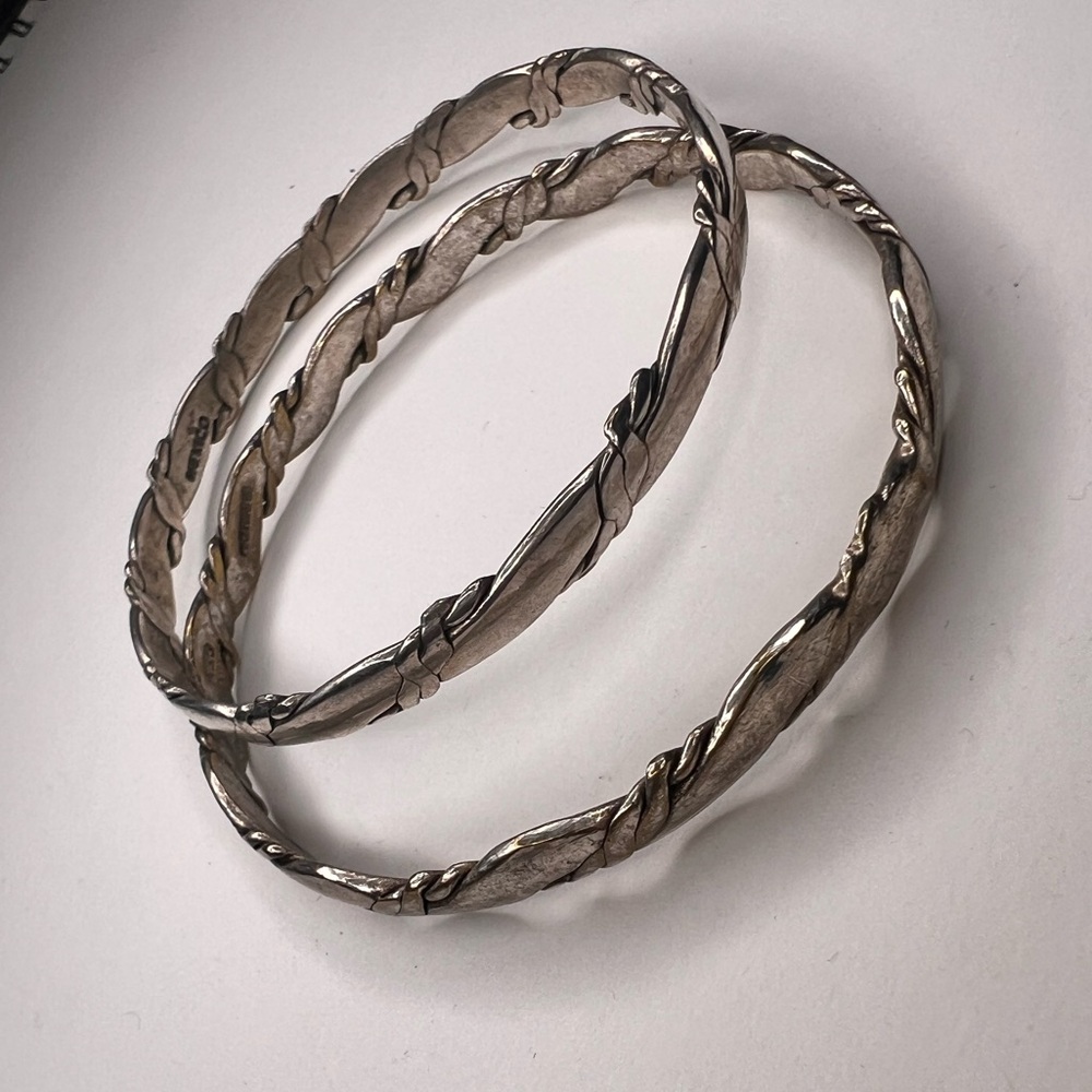 Silver bangles - Picture 4 of 5